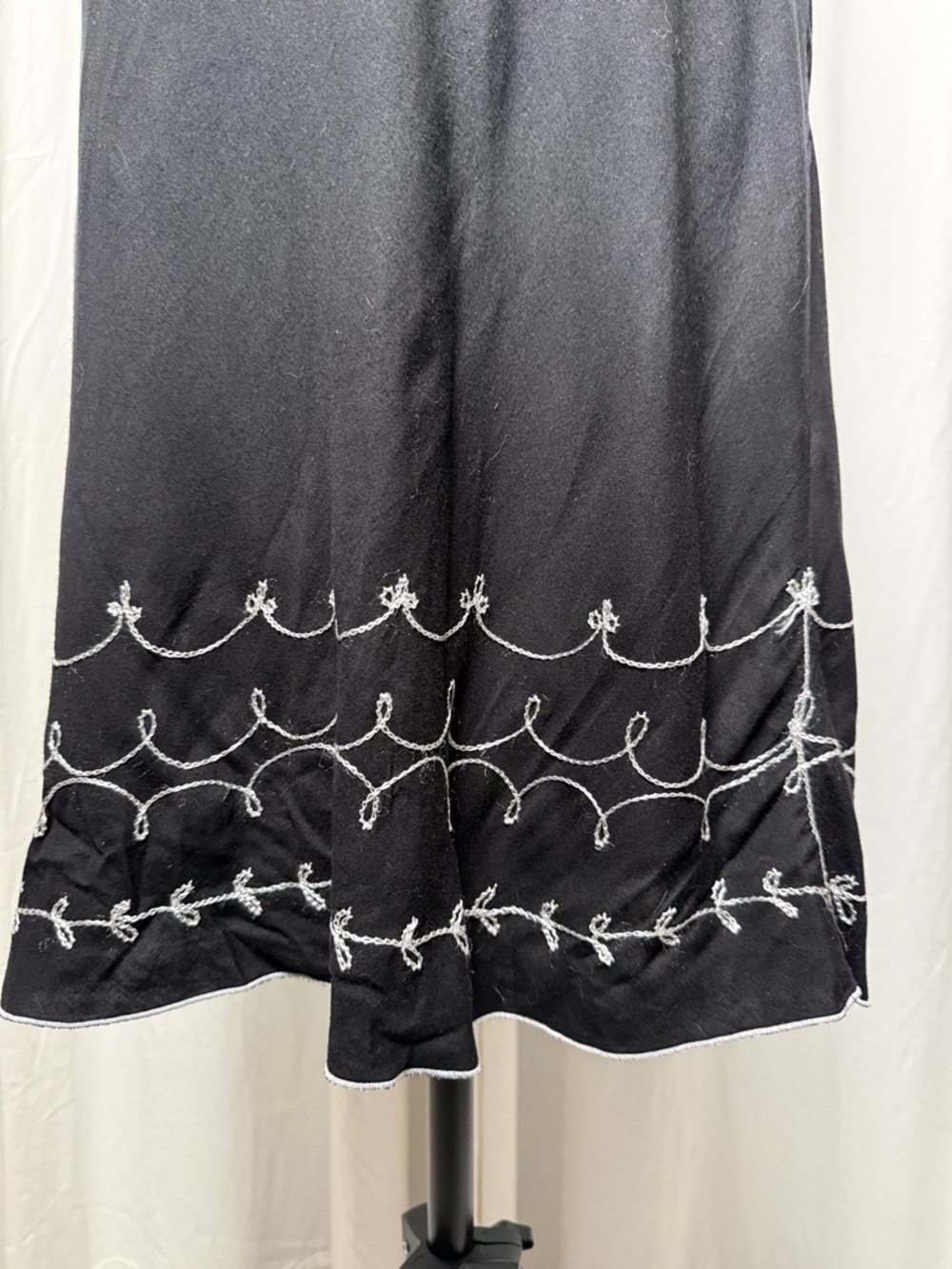 Black Embroidered Halter Midi Dress - White Detailing - Picture 8 of 8